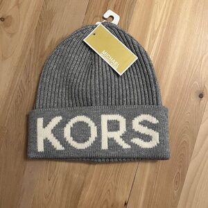 Michael Kors hat